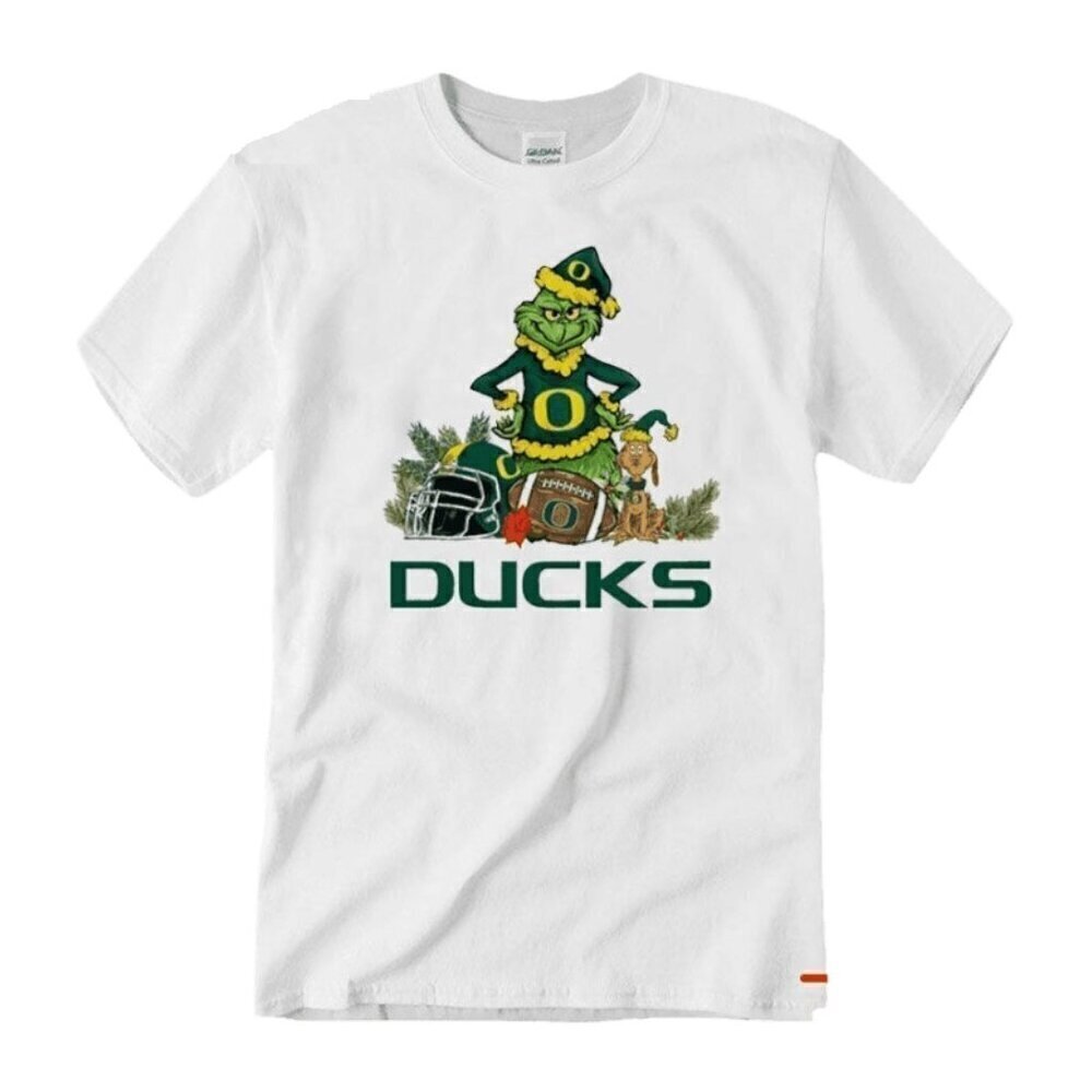 Oregon Ducks Grinch And Dog Funny Christmas Football Graphic T-Shirt .